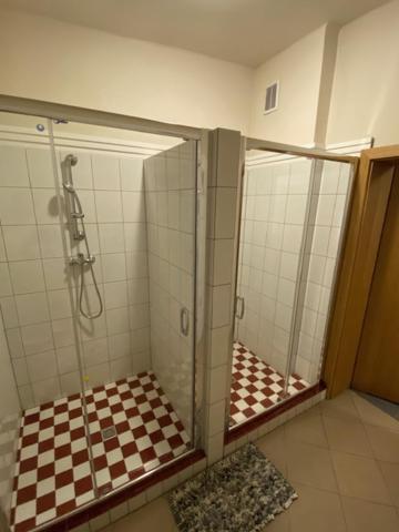 Gryfny Hotel Wodzisław Śląski Exteriör bild